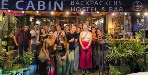 Chang Moi Hostel | The Cabin Backpackers Hostel & Bar