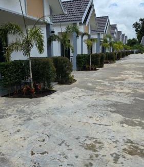 Sirindhorn Hotel | TK Resort
