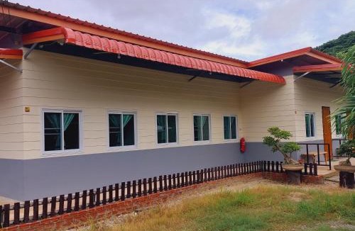 Phitsanulok Hostel | Baan Baan Cozy Hostel