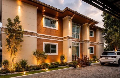 Chanthaburi Hotel | New โรงแรมบ้านสวนฟ้าใส