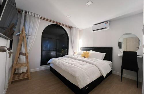 Nakhon Nayok House | Veena Cafe