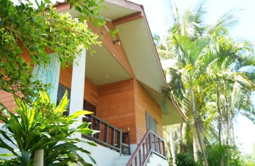 Thong Sala House | 300m to Beach Quiet Forest Fast WiFi