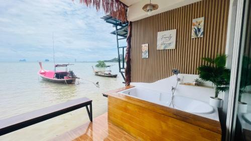 Ko Libong House | บีเอ็นเกาะลิบงโฮมสเตย์