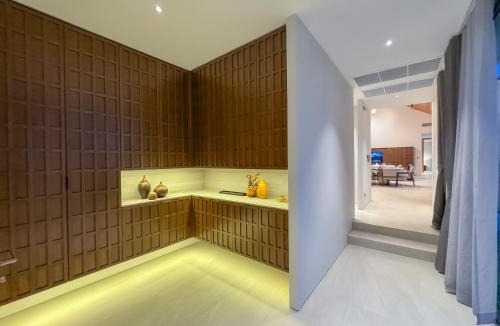 Cherngtalay Villa | 6BR 20m Private Pool Boutique Villa By Warm PLus
