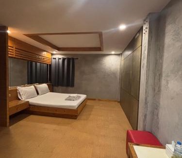 Chonburi Hotel | โรงแรมพาราไดซ์อินน์