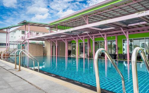 Lat Krabang Hotel | Gold Airport Suites