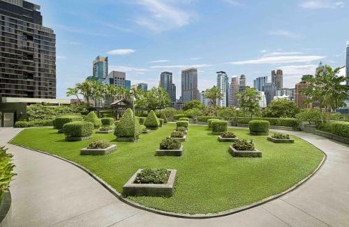 Ploenchit Hotel | The Athenee Hotel, a Luxury Collection Hotel, Bangkok