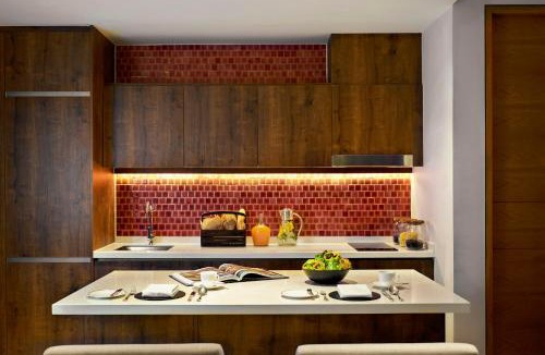 Chang Khlan Hotel | Anantara Chiang Mai Serviced Suites
