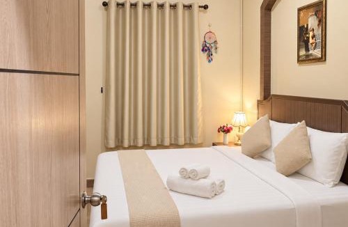 Pom Prap Sattru Phai House | Victory place 2 (Golden Mount)