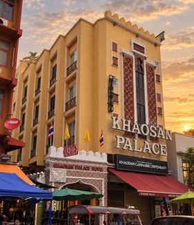 Talat Yot Hotel | Rhythm and Rest Quarters at Khaosan Palace Hotel