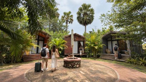 Kampot Hotel | Kampot Tropic Resort