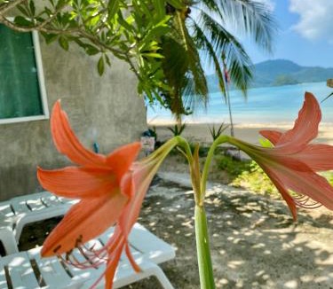 Wichit Apartment | SUNSET VILLAGE seashore Ao Yon & Kao Khad beaches without big waves