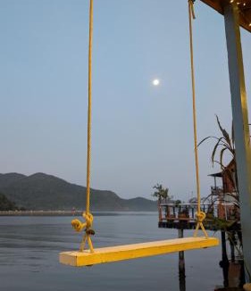 Bang Bao Bay House | Sea House Koh Chang