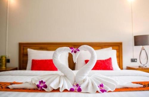 Khlong Yai Hotel | Barn Talaepu Resort