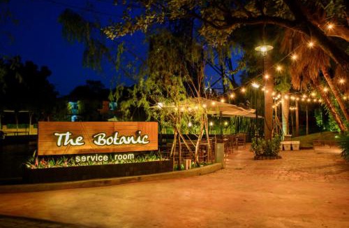 Khlong Kluea Hotel | Botanic Service Room at Impact Muangthongthani - SHA Certified