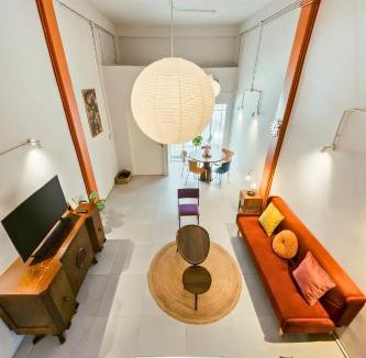 Phra Khanong Apartment | Industrial Loft Sukhumvit 3-Bedroom Designer House - 2 Min to BTS Bang Chak