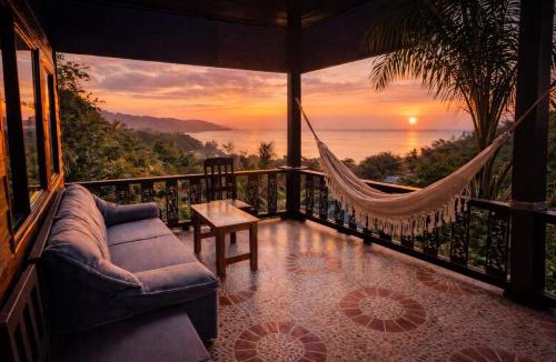 Samut Sakhon House | Sunset Seaview at Salad Beach Big Bungalow