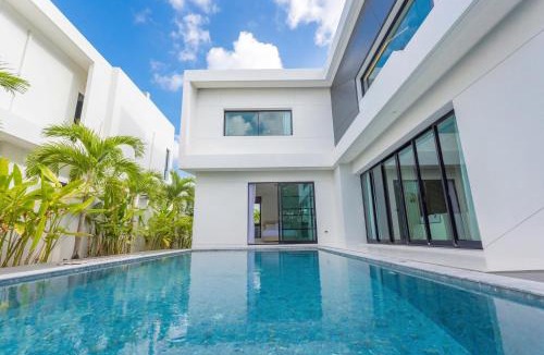 Ko Kaeo Villa | Private 4BR pool villa near central phuket