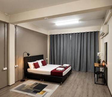 Chong Nonsi House | The Cage Suites