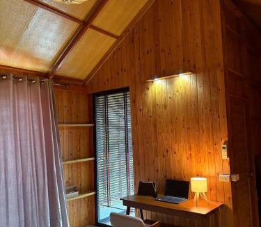 Nam Nao House | Hillbilly Farm