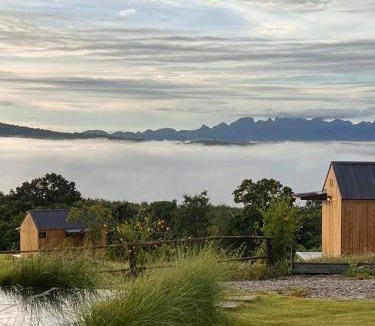 Nam Nao House | Hillbilly Farm