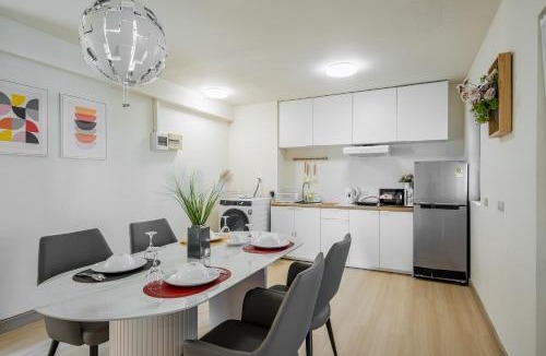 Ban Mai Apartment | Nordic Minimal 3BR with Tub Near Impact Arena DMK Airport