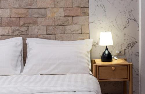 Phaya Thai Apartment | Modern Muji Style Townhouse Ari Area