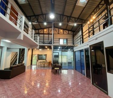 Lak Hok House | Serene House