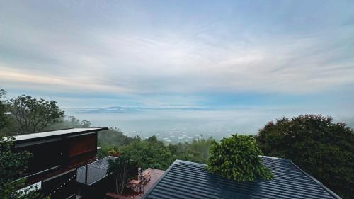 Pak Chong District Resort | Picnic camp x Picnic cafe เขายายเที่ยง