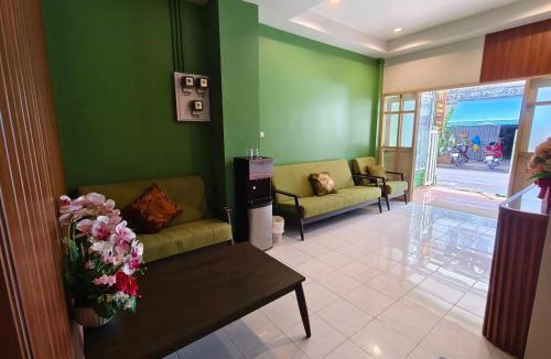 Talat Hostel | Happy Homey Hostel
