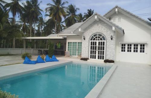 Khanom Apartment | Luna Villas Khanom 4 Bedroom Pool Villa