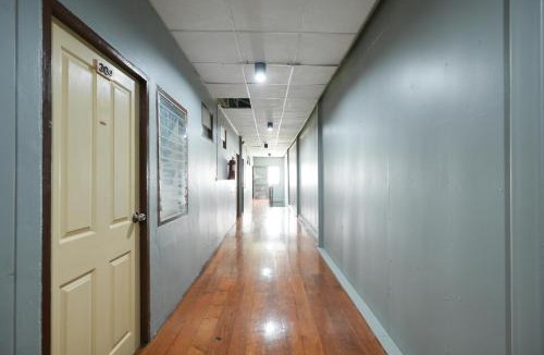 Ban Phan Thom Apartment | AT Pranakorn Khaosan - พระนคร ตรอกข้าวสาร
