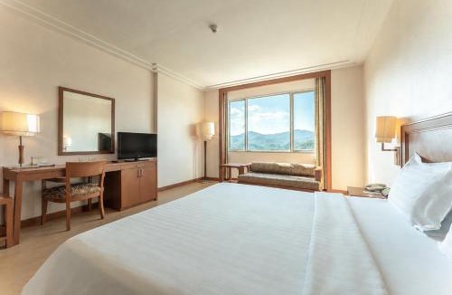 Betong Hotel | Grand Mandarin Betong Hotel