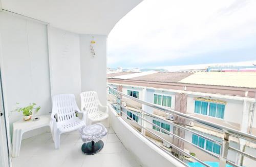 Ban Bang Saen Apartment | Condo The Beach Bangsaen 327/38