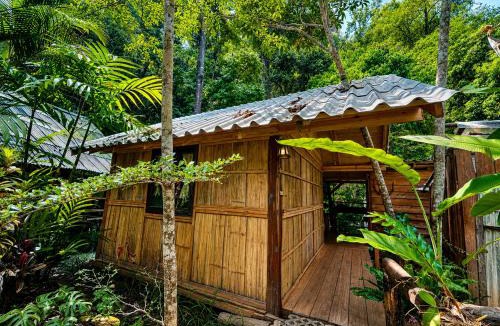 Mae Wang House | Mama Karen Eco Retreat