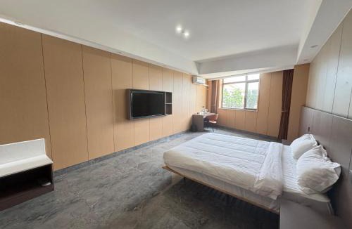 Nong Rai Hotel | Chonburi Grand Hotel 春武里大酒店