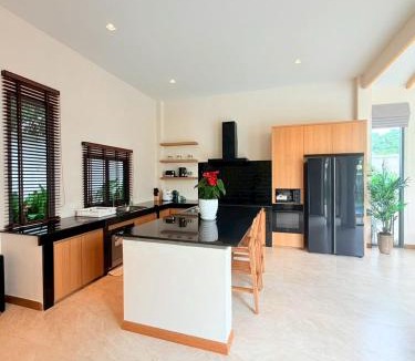 Si Sunthon Villa | Bella Villa V1