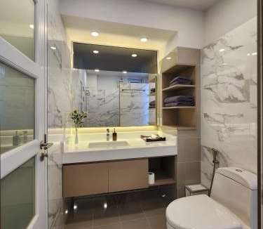 Talat Phlu House | Nice 2-storey townhouse in local neighborhood area