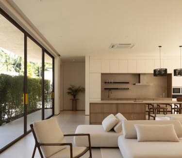 Bang Po Hotel | KW3 Villas