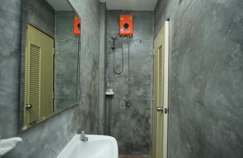 Talat Yot Apartment | XXzNAP Khaosan สแนป ตรอกข้าวสาร