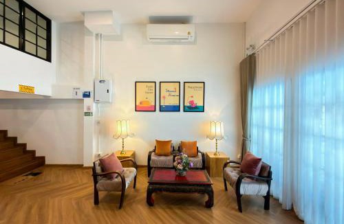 Old City Hostel | Sleep Walker Poshtel