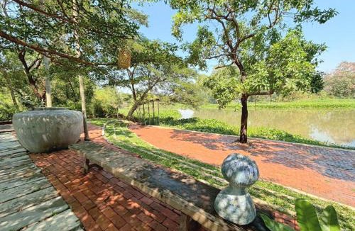 Ongkharak House | SEAMY Riverside