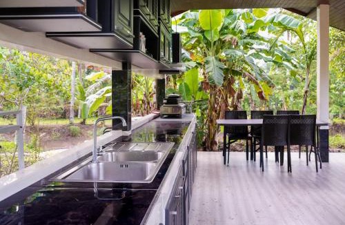 Chumphon House | Chaikao mountain view retreat - villa 1