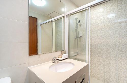 Bang Na Hotel | Lasalle Suites Hotel & Residence