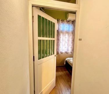 Khlong San Hostel | Bangkok Sanookdee Hostel