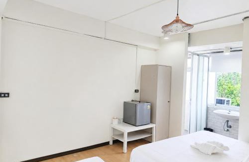 Ratchadaphisek Hotel | Sukhum Ratchada Sutthisan