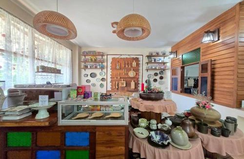 Nang Lae Hotel | Baan Yung Hill Resort