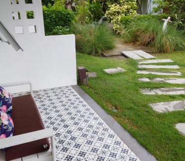 Khao Yoi Resort | เขายัอยวาเล่ย์