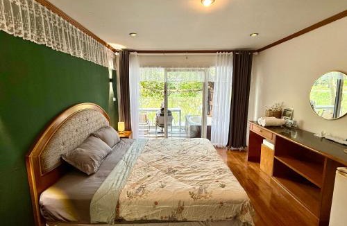 Udon Thani Resort | Ban Mali Cafe & Riverside Stay