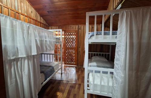 Ko Lanta Hotel | Nashers Seabar&Stay at Viewpoint